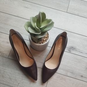 Nine West Wine Pumps